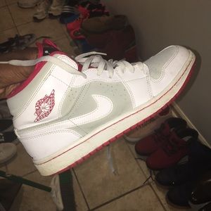 Jordan 1 size 9.5